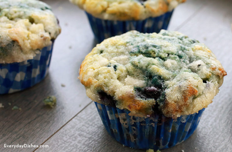 Super Moist Blueberry Muffins Recipe