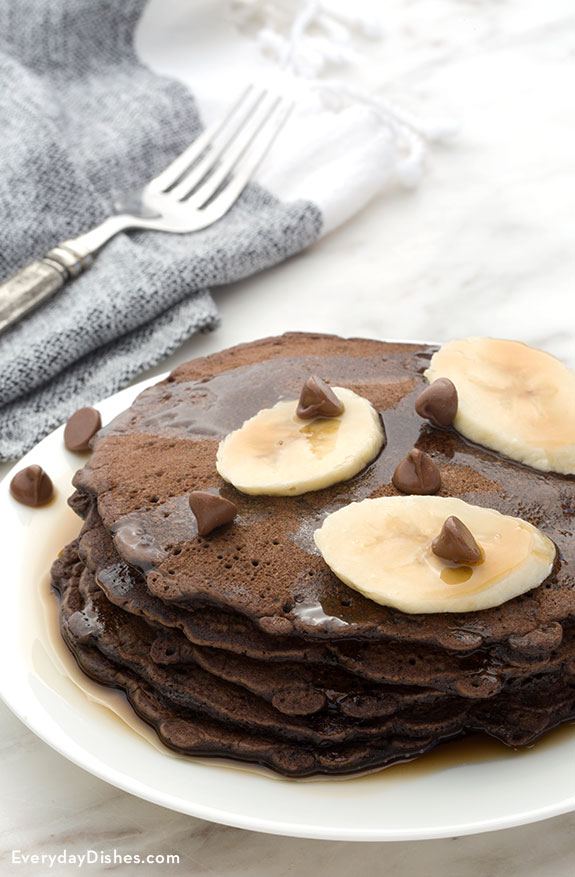 Chocolate Pancakes with Bananas Recipe