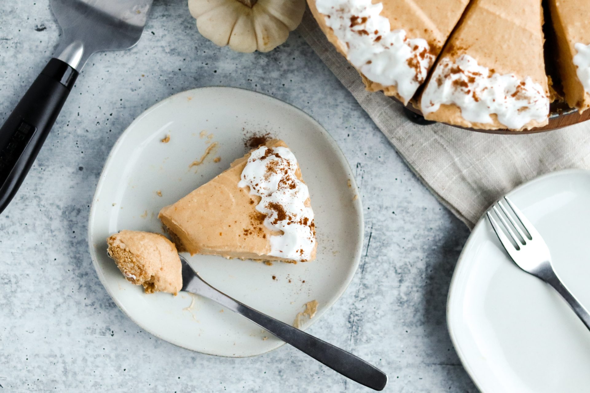 dairy free pumpkin cheesecake recipe vegan thanksgiving desserts