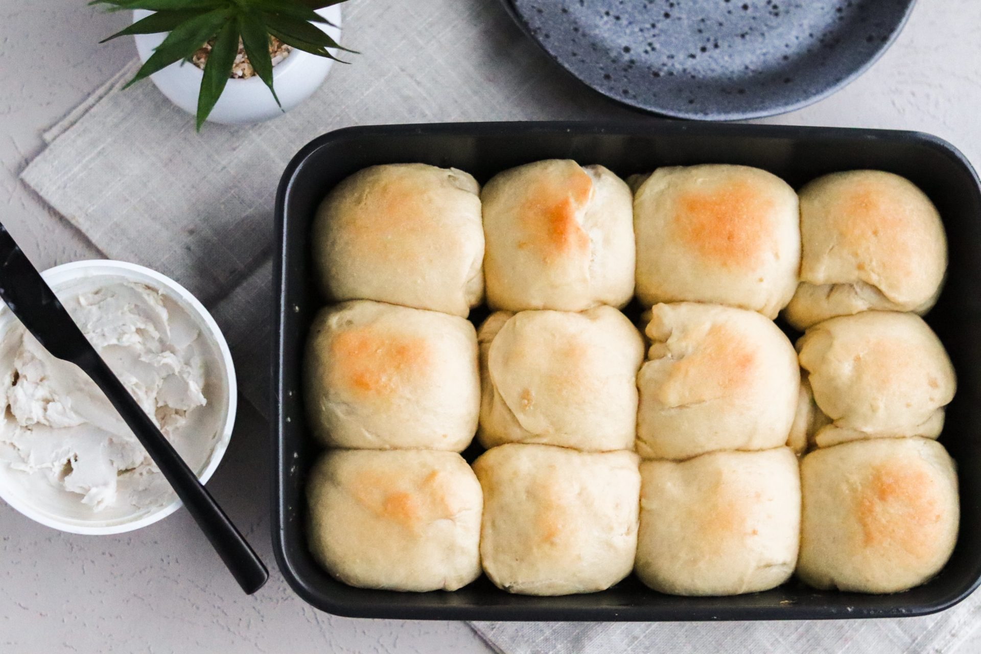 Quick Dinner Rolls Recipe