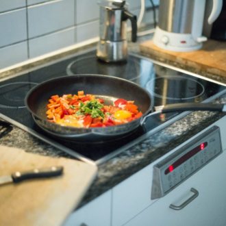 10 things to know before buying cookware