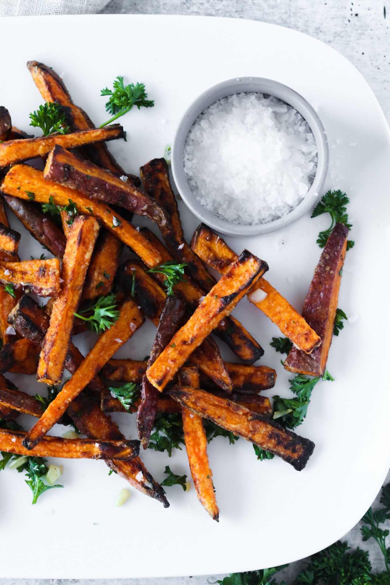 how to make sweet potato fries in the air fryer