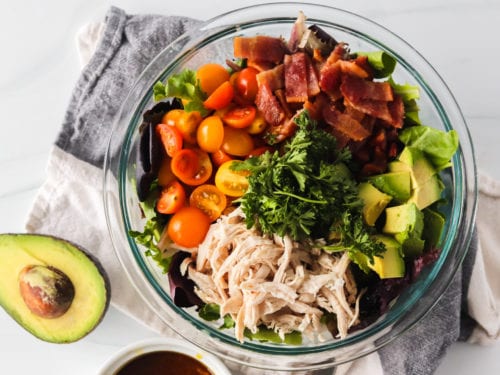 https://everydaydishes.com/wp-content/uploads/2021/02/BLT-salad-with-avocado-recipe-500x375.jpg