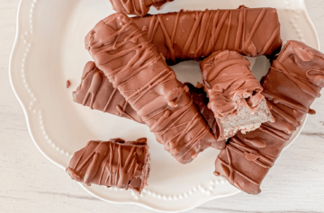 Tahini Caramel Bars
