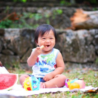 Effective Tips for Easily Feeding Your Toddler