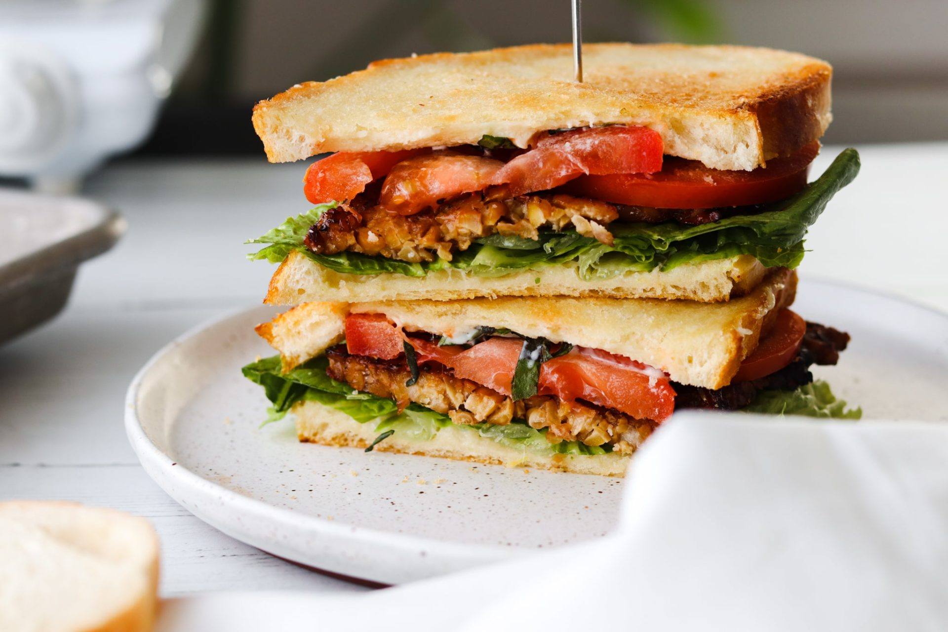vegan blt sandwich