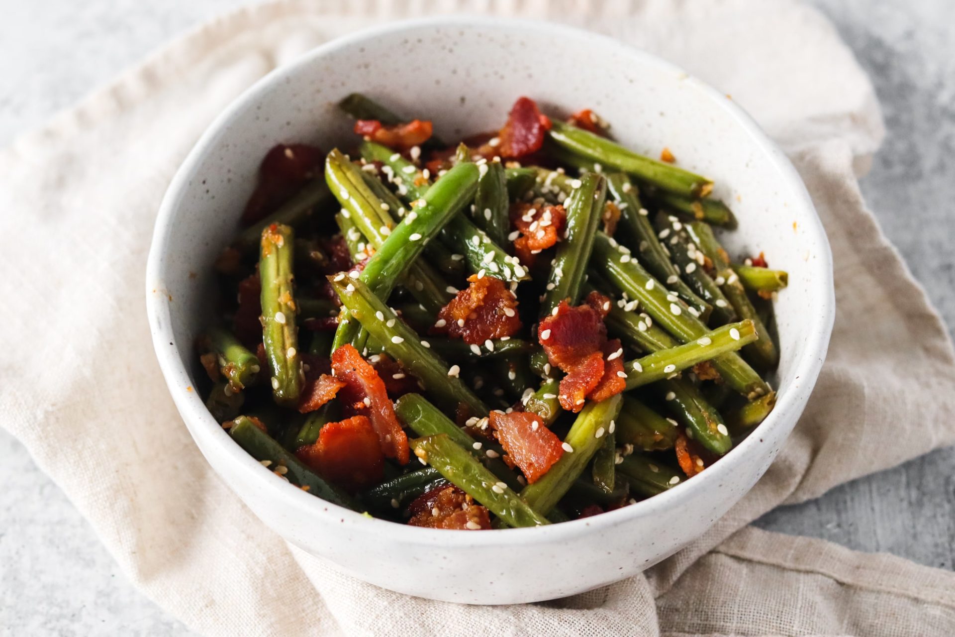 Skillet Green Beans with Bacon - Wholesomelicious