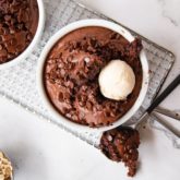 high-protein-dessert-chocolate-oatmeal-bake