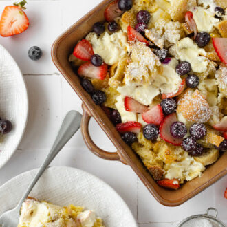 make-ahead-brunch-casseroles-berry-french-toast