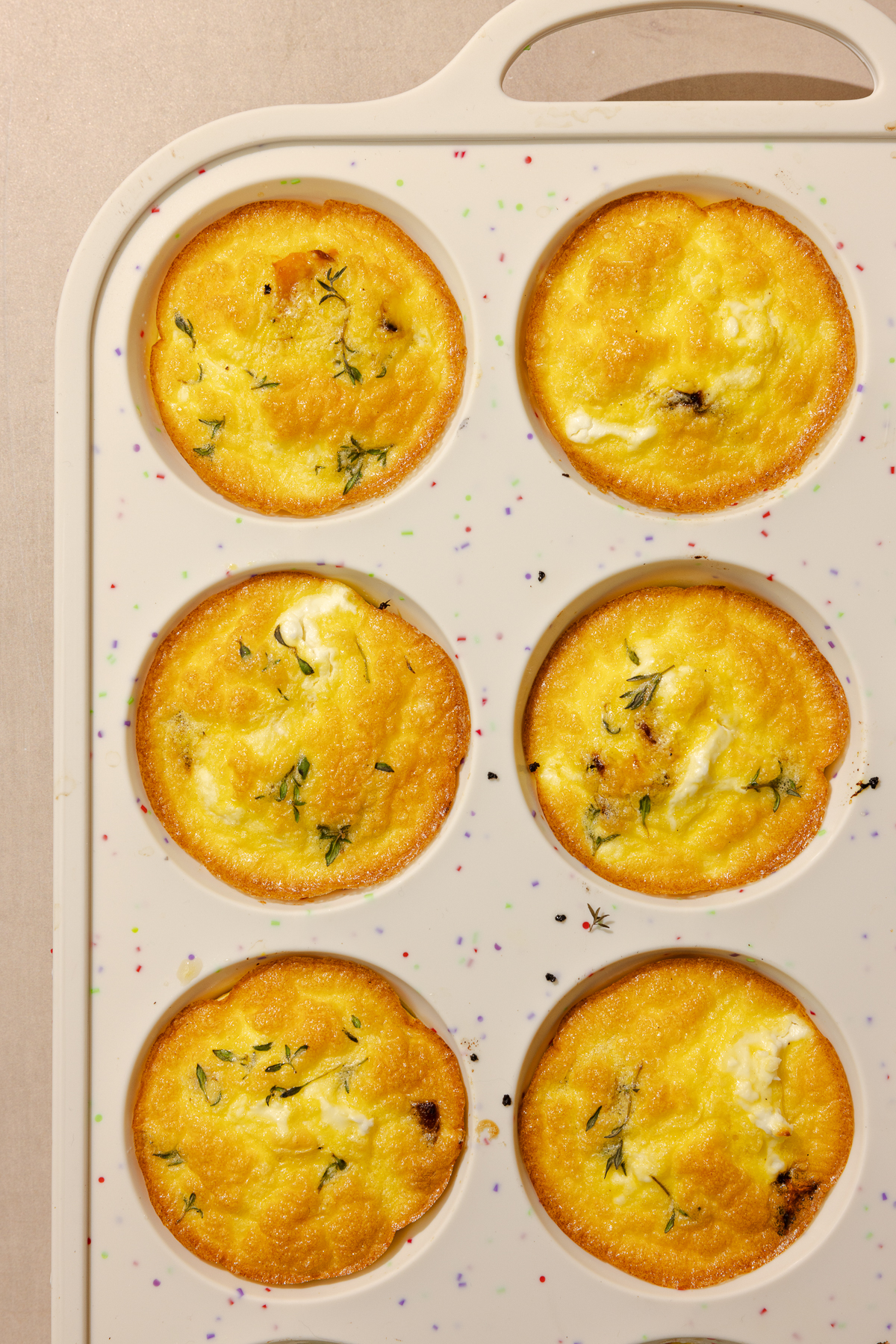 egg bites cooling